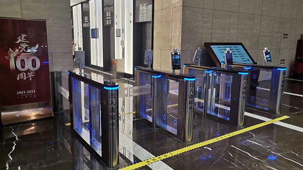 速通門和閘機(jī)的區(qū)別有哪些？