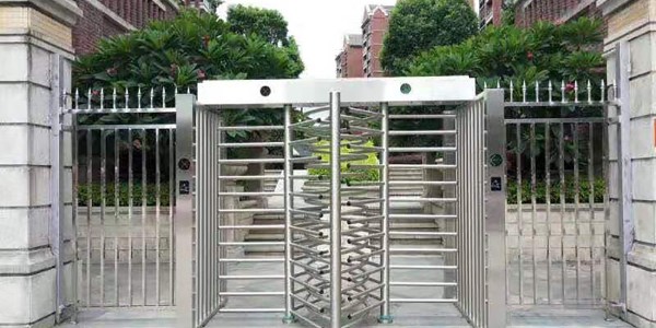 小區(qū)十字旋轉(zhuǎn)門(mén)雙向通行案例