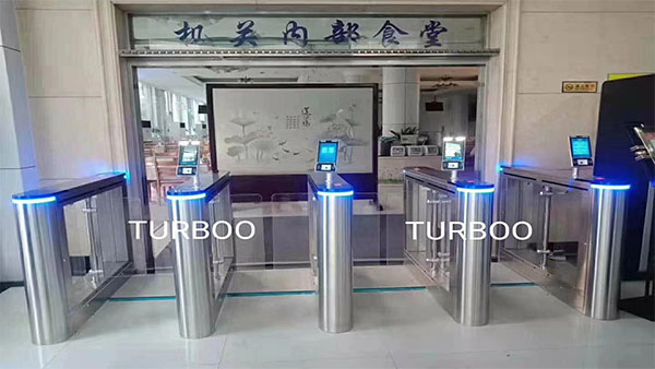 人臉識別閘機有哪些優(yōu)勢？