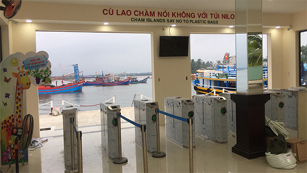 三桿閘機(jī)的構(gòu)件？